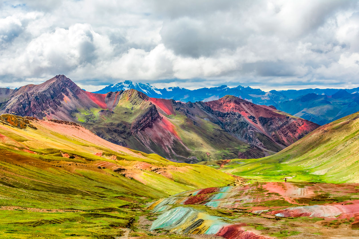 Palcoyo Vinicunca Rainbow Mountain