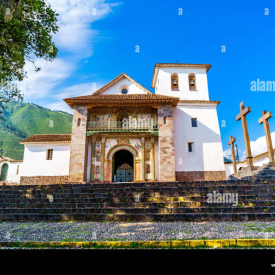 la-capilla-sixtina-de-america-en-andahuaylillas-en-cusco-peru-g1ab1h
